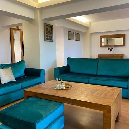 Old Town Apartment With Panoramic View Bucureşti Ngoại thất bức ảnh